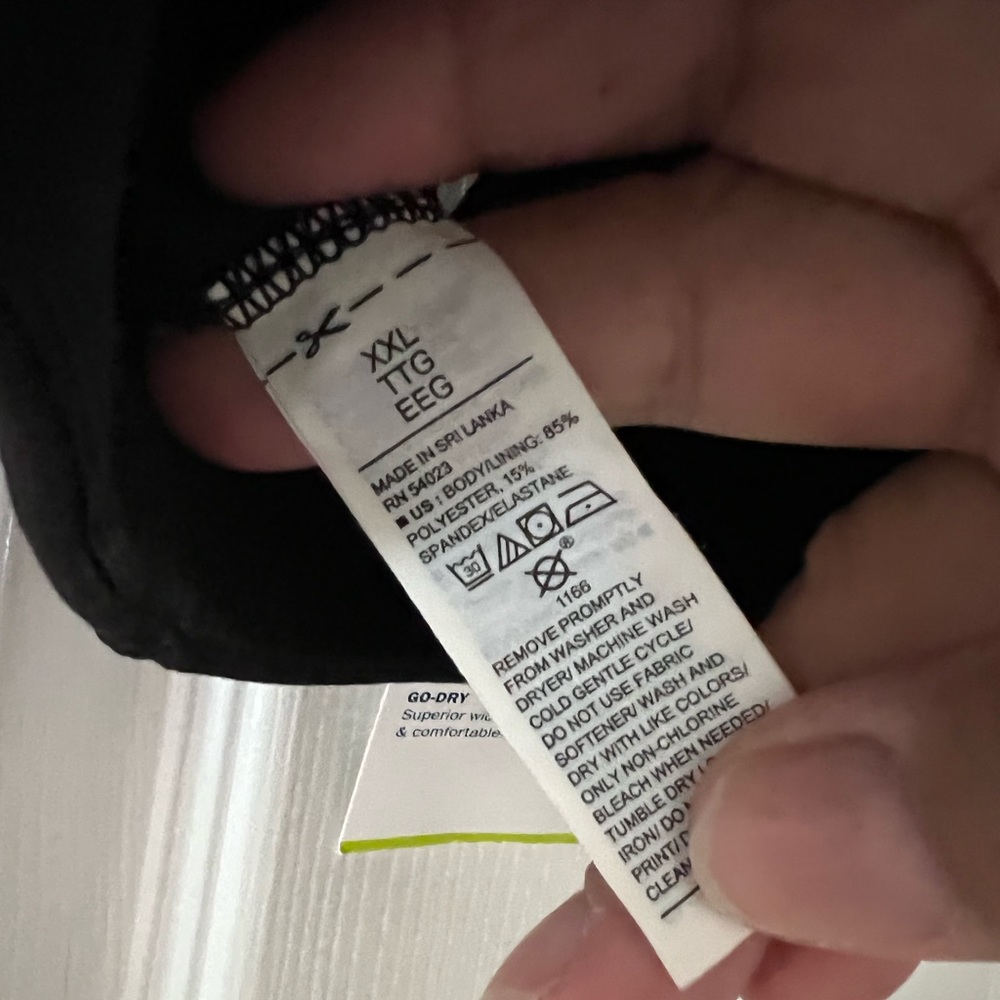 Old Navy Actives - Picture 5 of 5